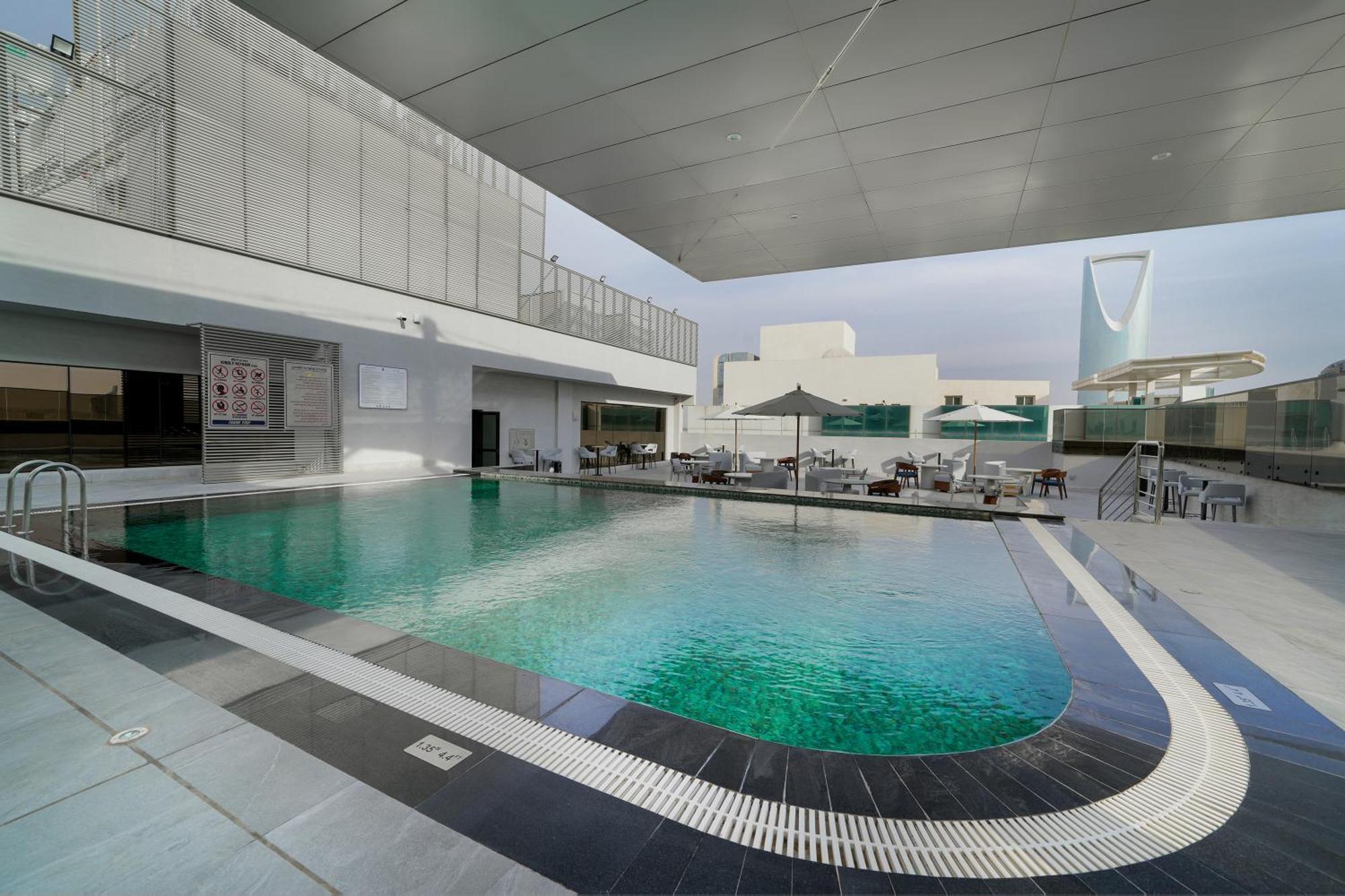 Nova M Hotel, Edge By Rotana Riad Exterior foto